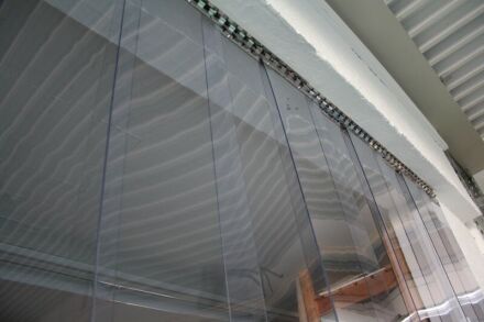 PVC-Streifenvorhang 300 x 3 mm - Torbreite von bis zu 425 cm Torhöhe 225 cm transparent