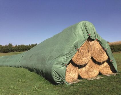 Strohballenschutz - Heu- und Getreideschutzvlies - grün - 9,80 m x 12,50 m